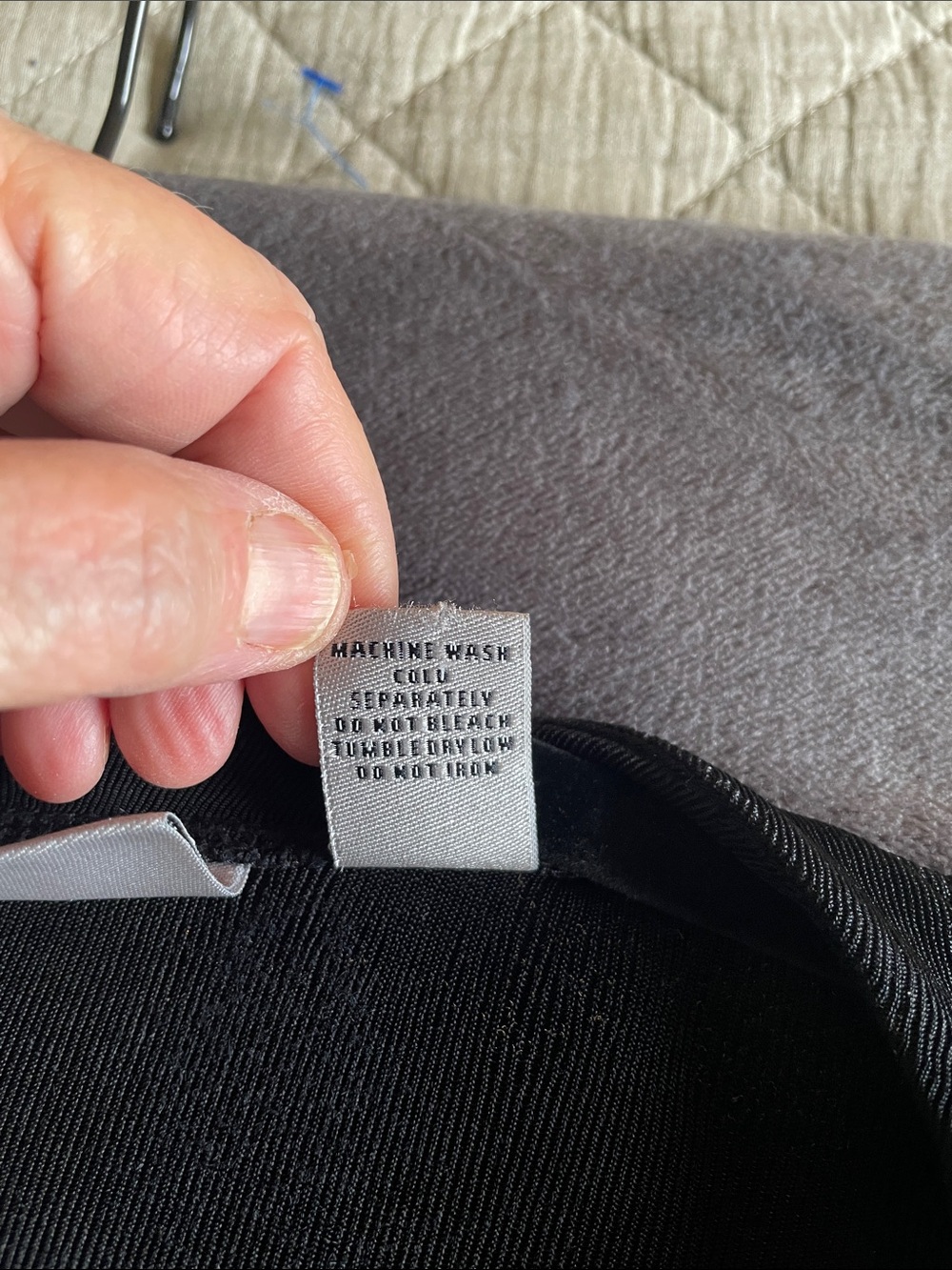Chico's Travelers Black V-Neck Button-Front Cardigan - Picture 4 of 10